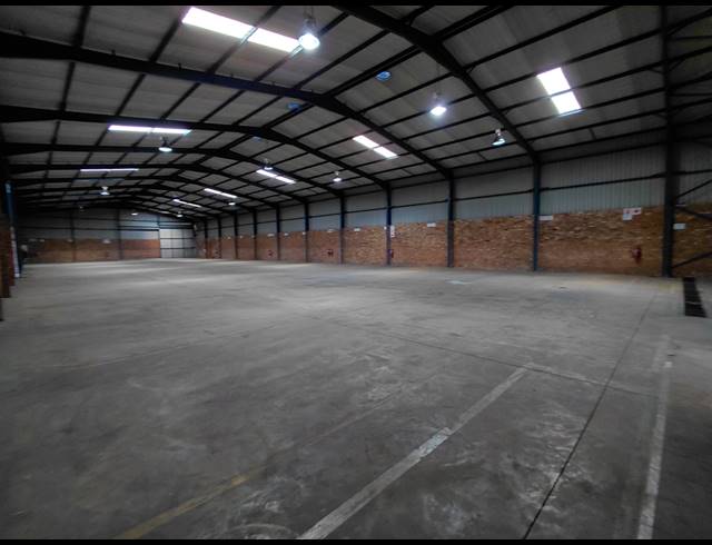1,849M² WAREHOUSE TO LET IN POMONA